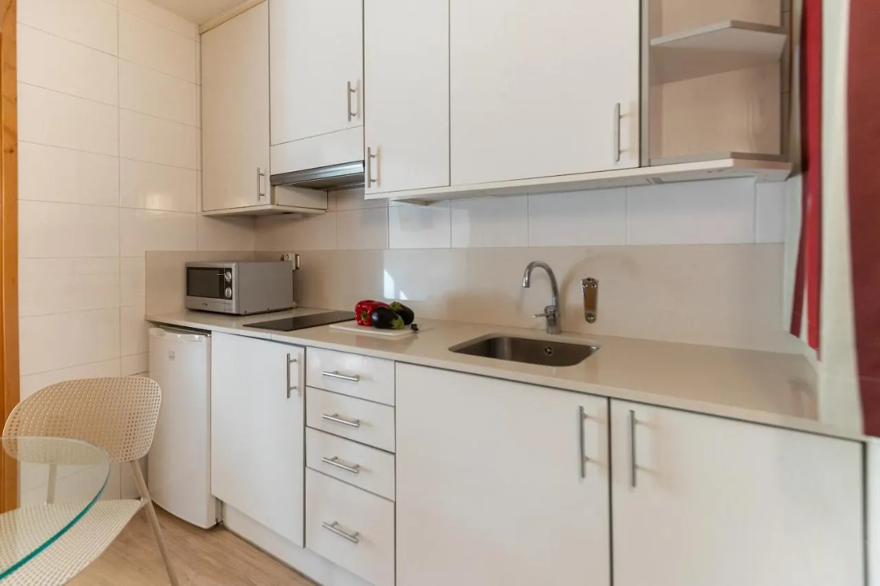 Atica Apartments - By Weflating Barcelona 0*,  Spain
