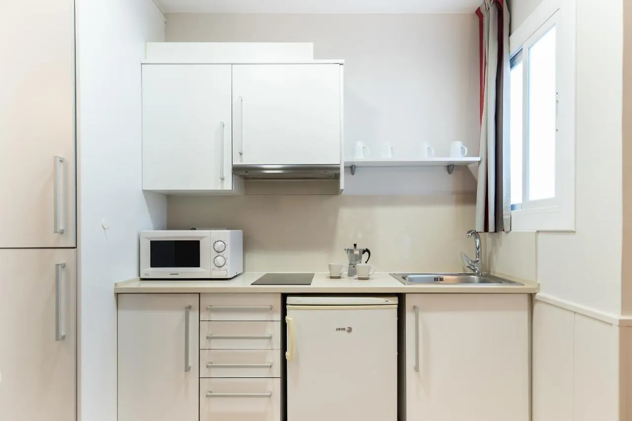 Atica Apartments - By Weflating Barcelona