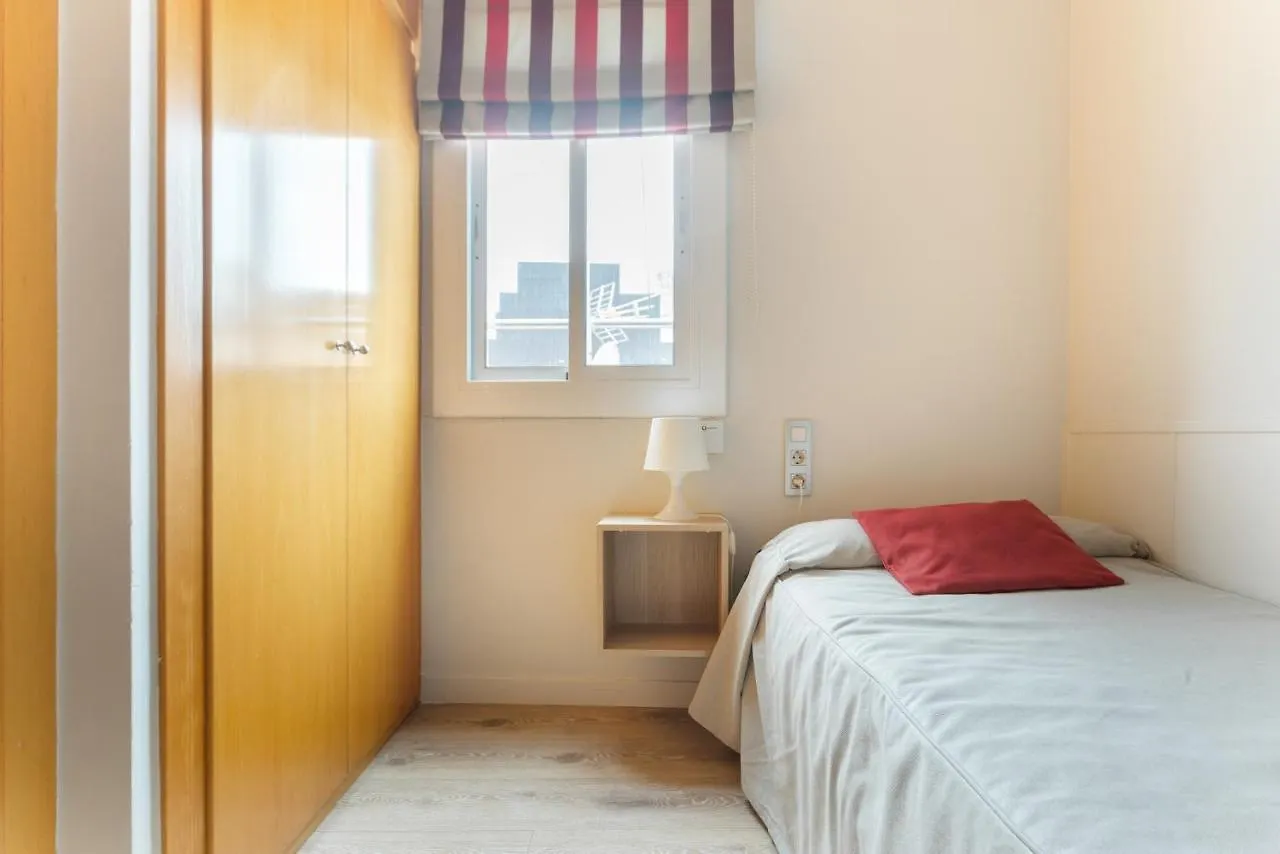 Atica Apartments - By Weflating Barcelona 0*,