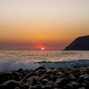 https://precioso-apartamento-cerca-del-mar.es-andalucia.com