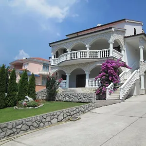 hotellátogatás