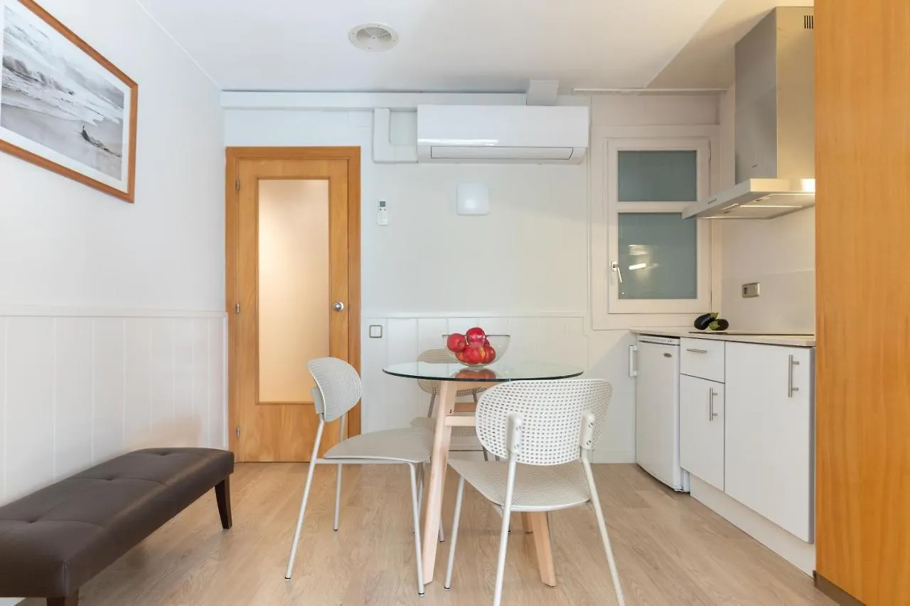 Atica Apartments - By Weflating Barcelona