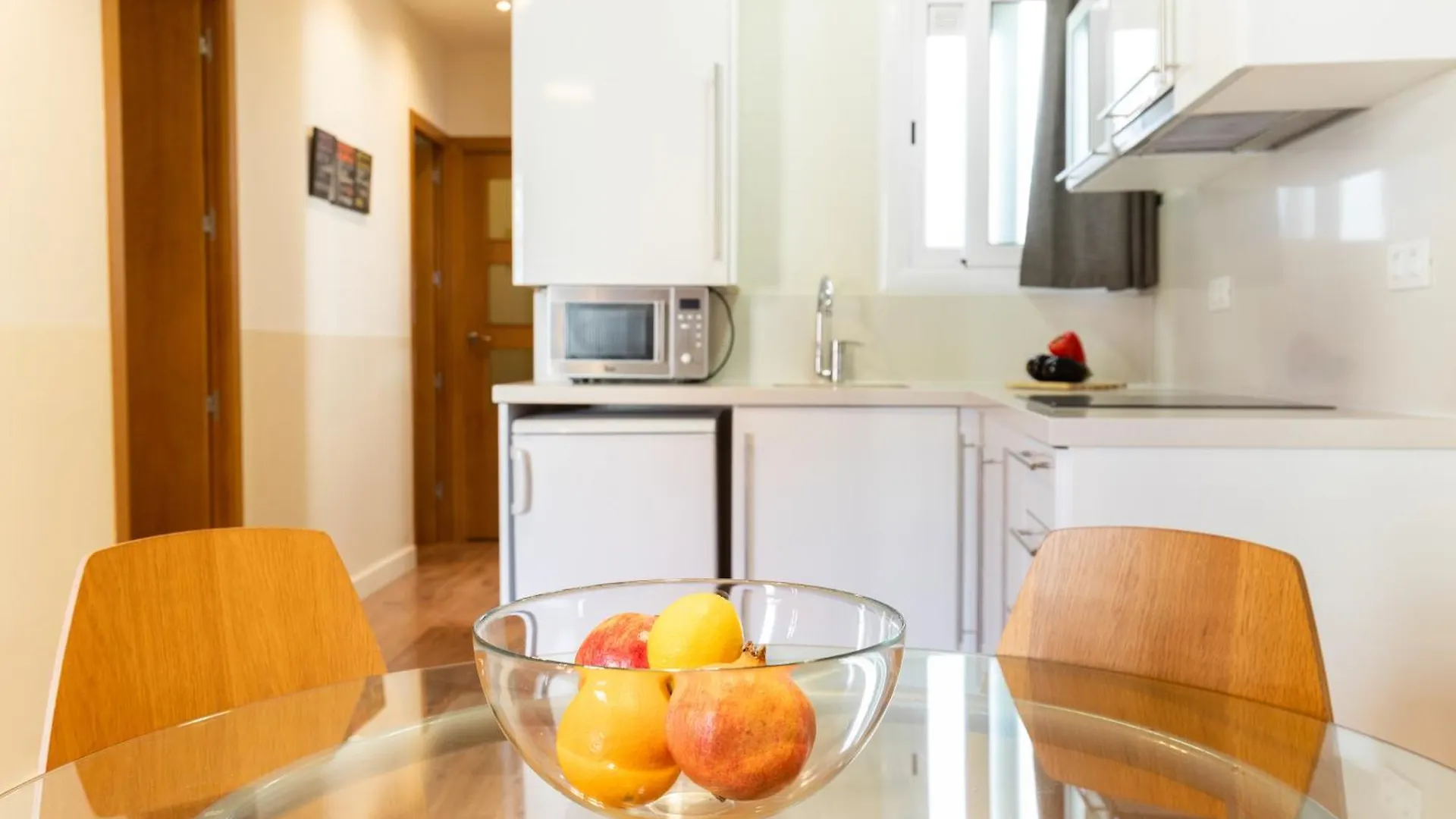 Atica Apartments - By Weflating Barcelona