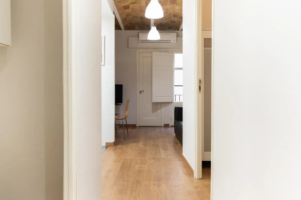 Atica Apartments - By Weflating Barcelona